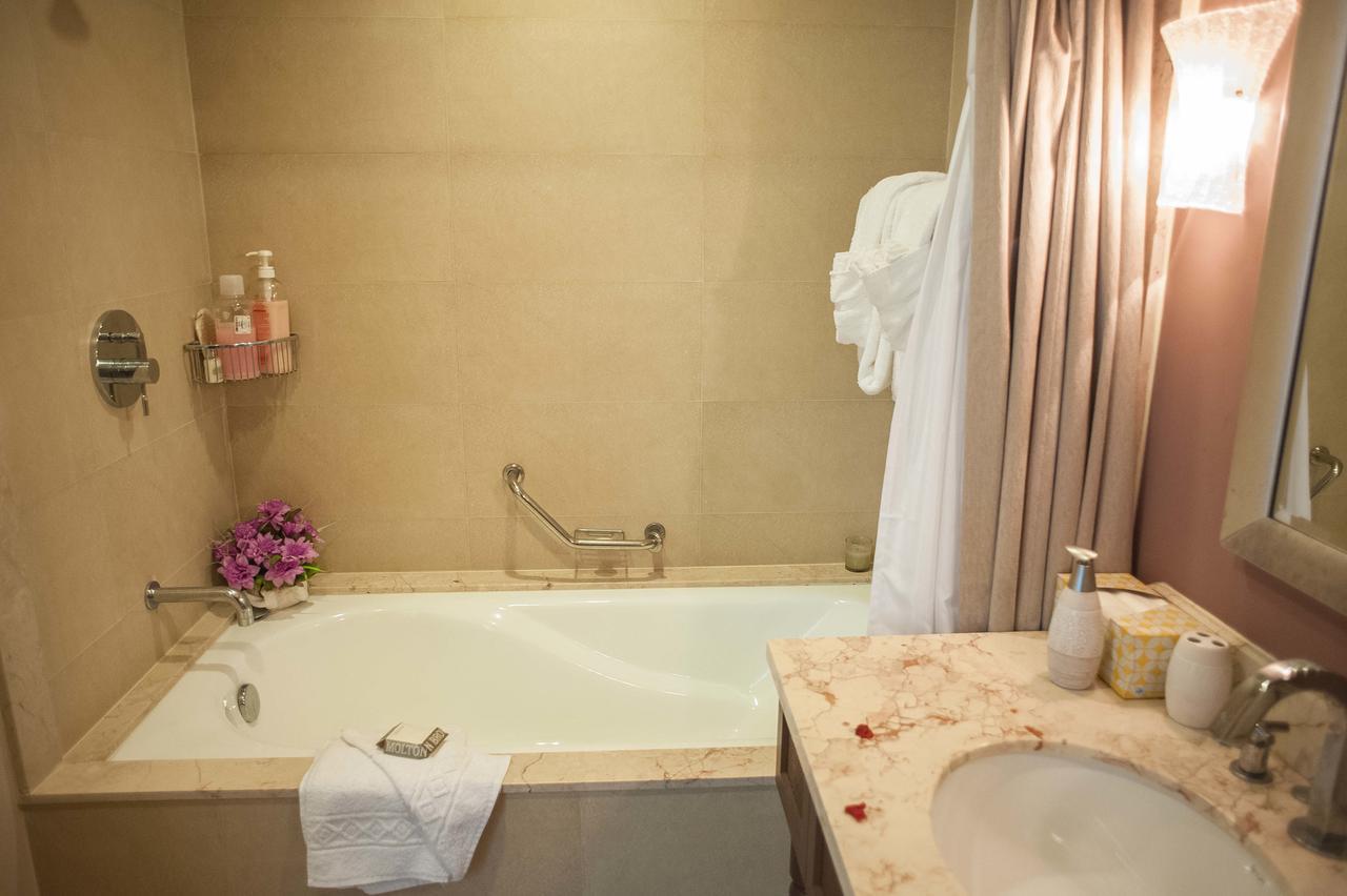 Palmyra Luxury Beach Condos Montego Bay Exterior photo